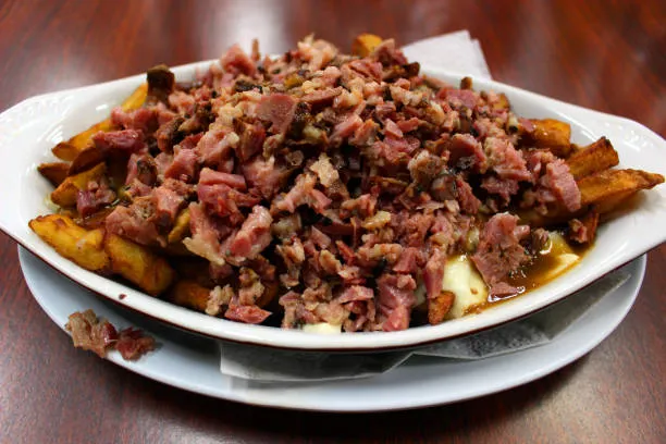 The Steakout Deep Dish Pizza and Smoked Meat